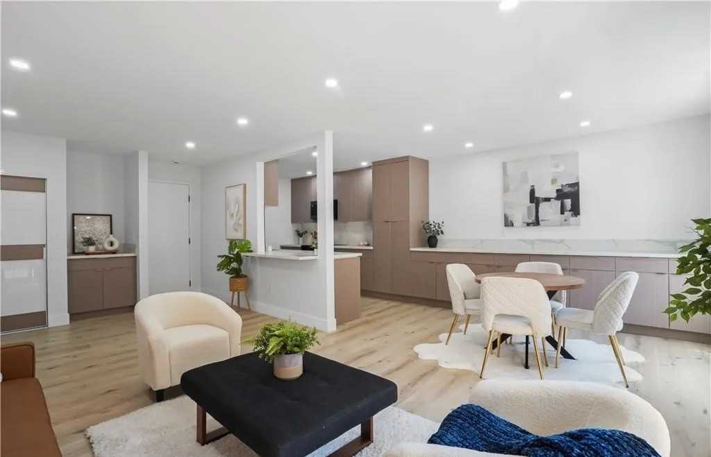 1730 Camino Palmero St - Photo 7 of 27