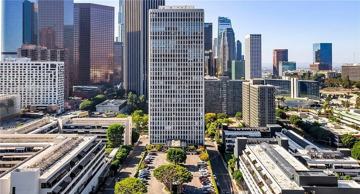 featured image of 800 W 1st St