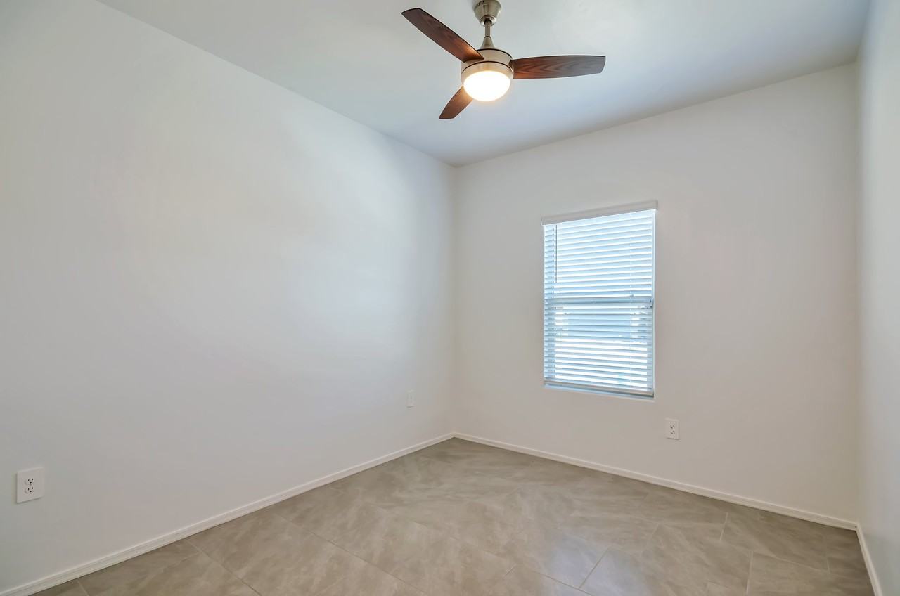 3559 N Kellen Canyon Ct - Photo 2 of 25