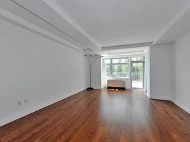 4022 College Point Blvd - Photo 1 of 1