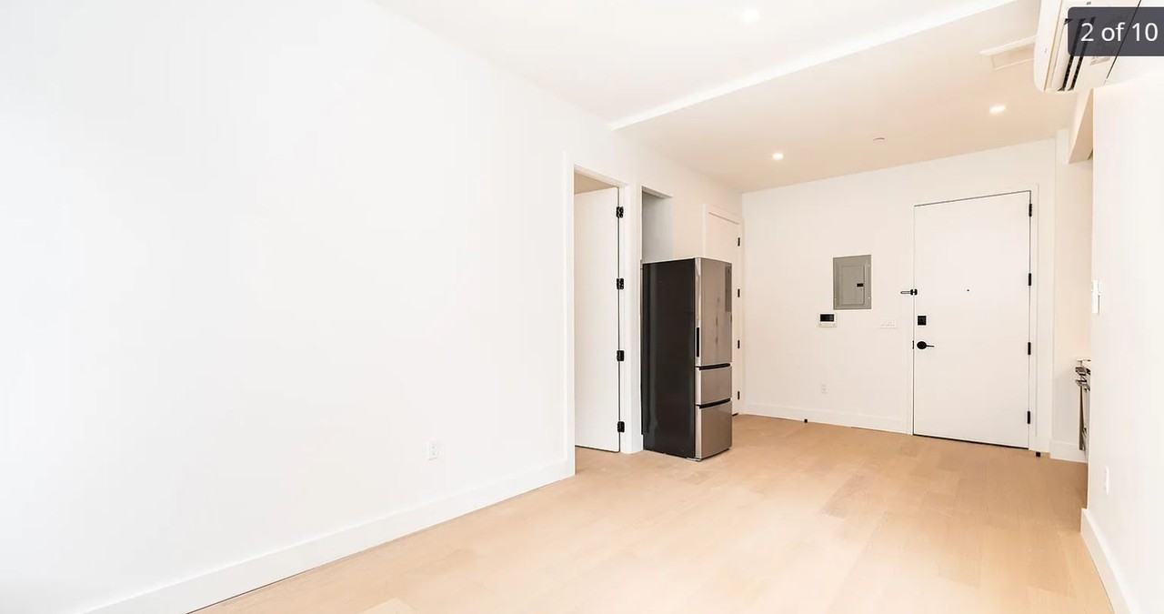 107 S 6Th St - Photo 2 of 9