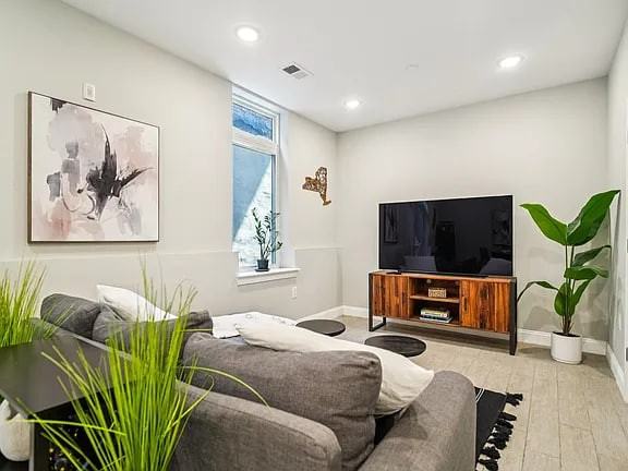 360 Palisade Ave - Photo 2 of 2