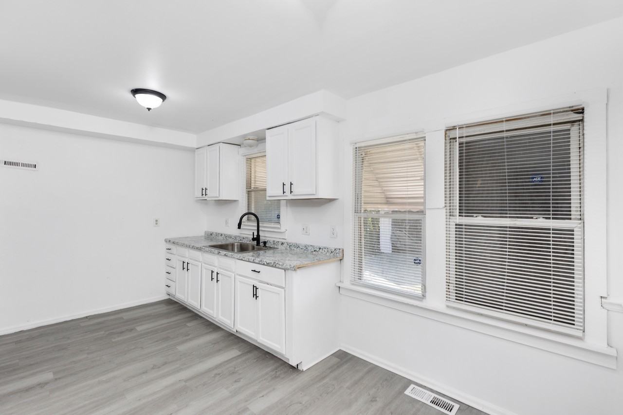 16680 Edmore Dr - Photo 5 of 14