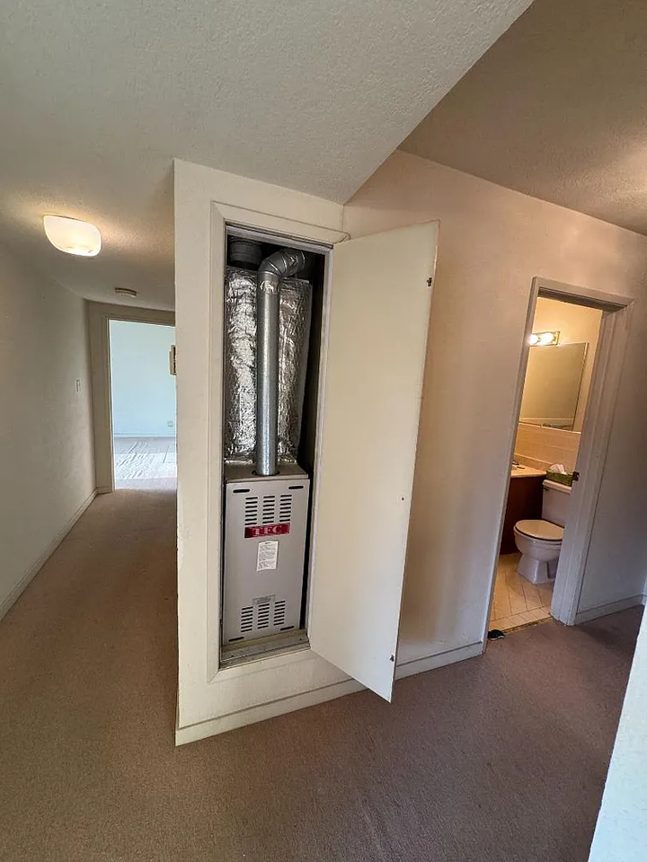 790 7th Ave #404 - Photo 3 of 18