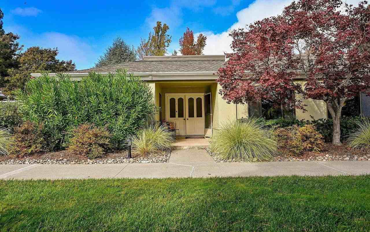 1801 Golden Rain Rd #3 - Photo 3 of 30