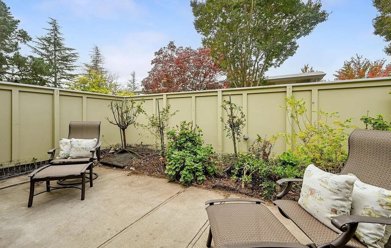 1801 Golden Rain Rd #3 - Photo 4 of 30