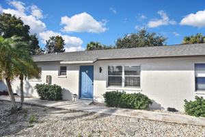 featured image of 224 Se 16th Pl #3