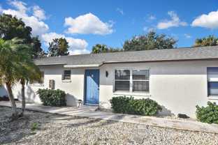 224 Se 16th Pl #3 - Photo 1 of 1