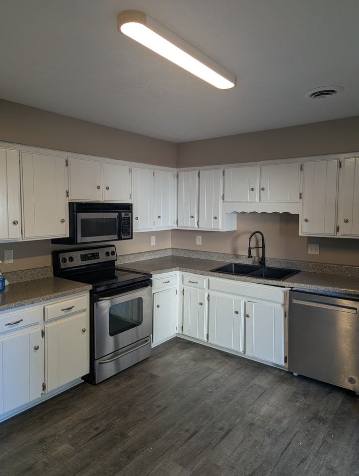 317 Timberway Cir - Photo 3 of 14