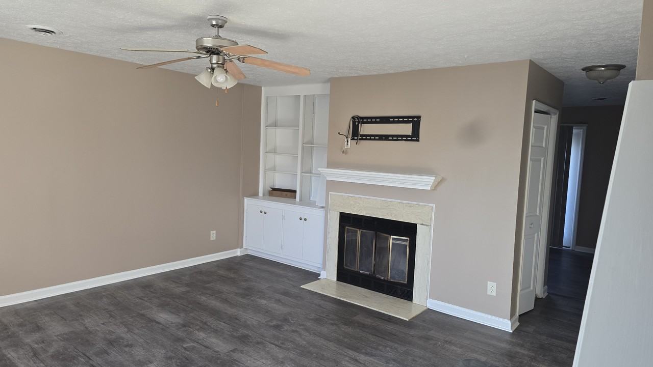 317 Timberway Cir - Photo 4 of 14