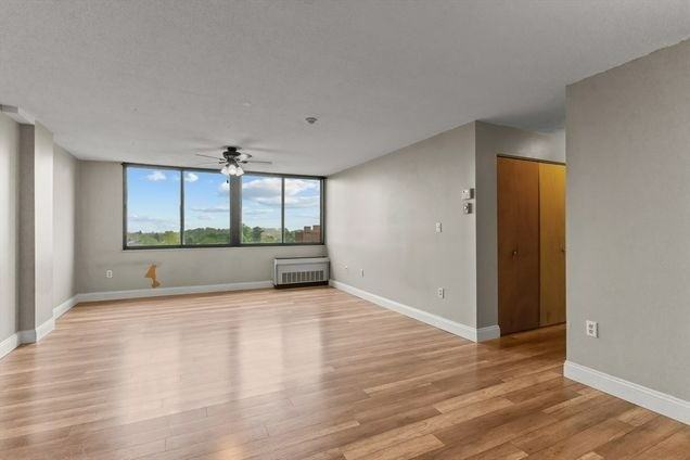 77 Adams St #708A - Photo 6 of 21