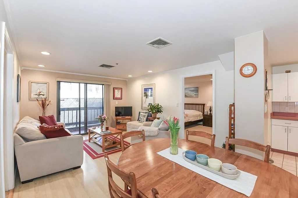 24 Corey St #102 - Photo 4 of 9