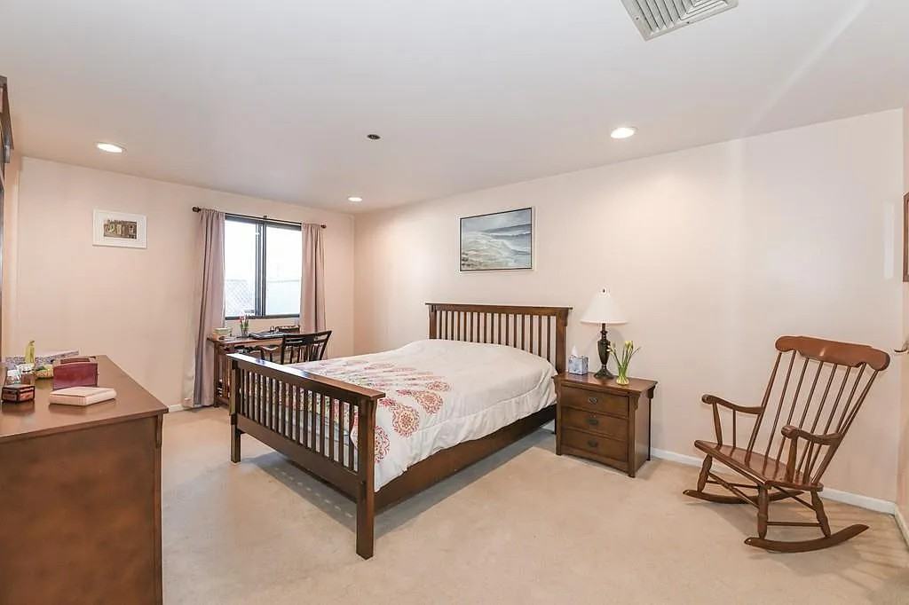 24 Corey St #102 - Photo 5 of 9