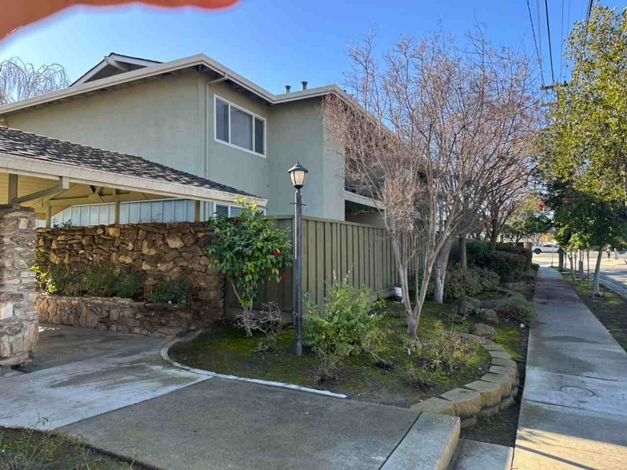 3592 Payne Ave #4 - Photo 4 of 21