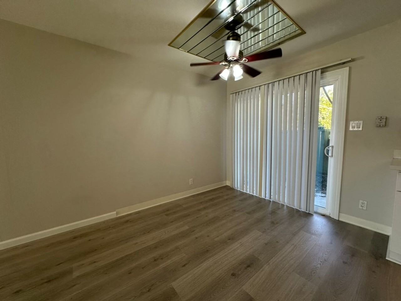 3592 Payne Ave #4 - Photo 7 of 21