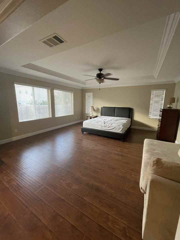 13744 Dellbrook St #10 - Photo 2 of 6