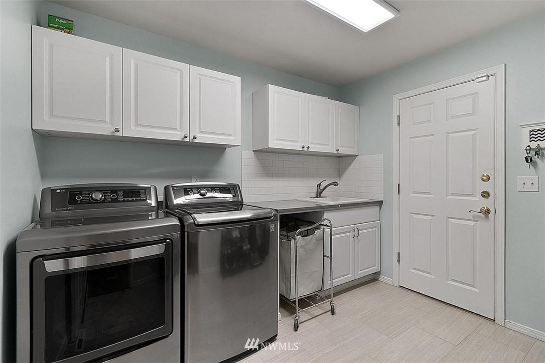 5710 Olive Ave Se #NA - Photo 6 of 12