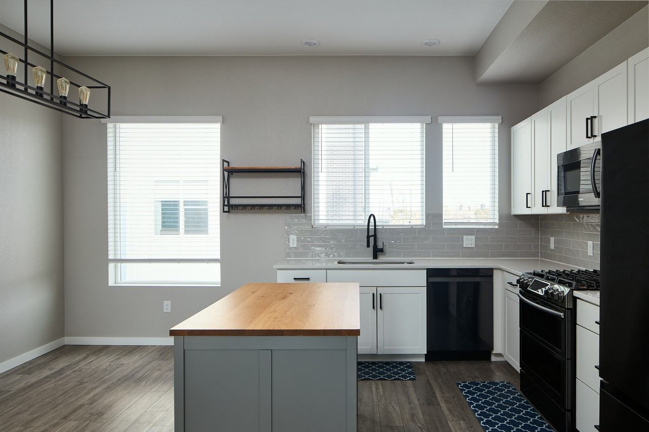 1630 W 67th Cir #NA - Photo 6 of 19