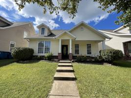 featured image of 1507 Ne Benjamin Grn #NA