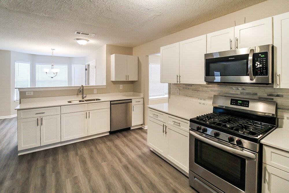 95 Kirkland Ct - Photo 5 of 17