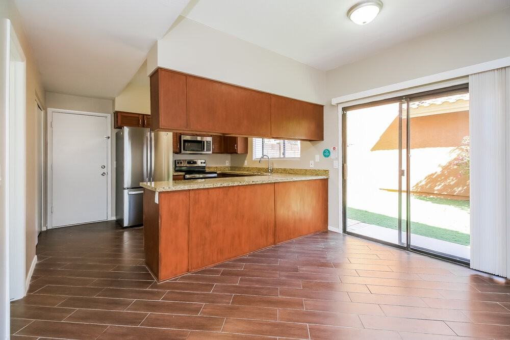 48 W Melody Ave - Photo 6 of 17