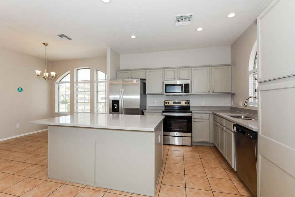 5334 E Harmony Ave - Photo 6 of 17