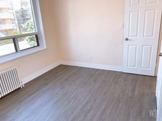 200 Cosburn Avenue - Photo 5 of 12