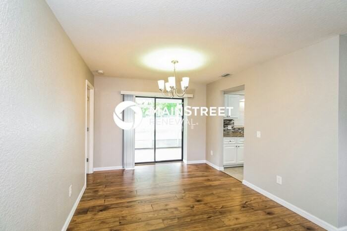 2172 S Cranberry Blvd - Photo 4 of 16