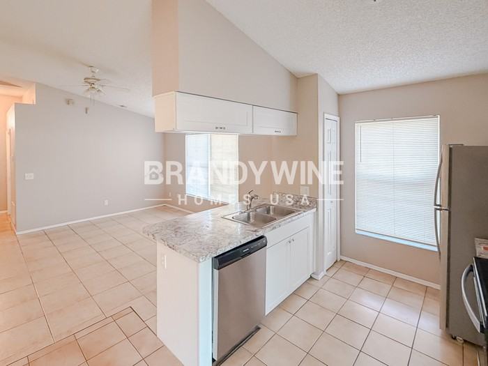 3314 Lake Tiny Cir - Photo 6 of 18