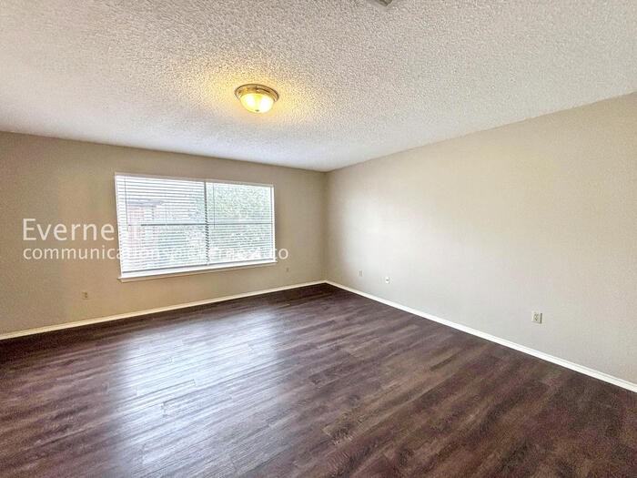 13923 Conner Downs Dr - Photo 6 of 22