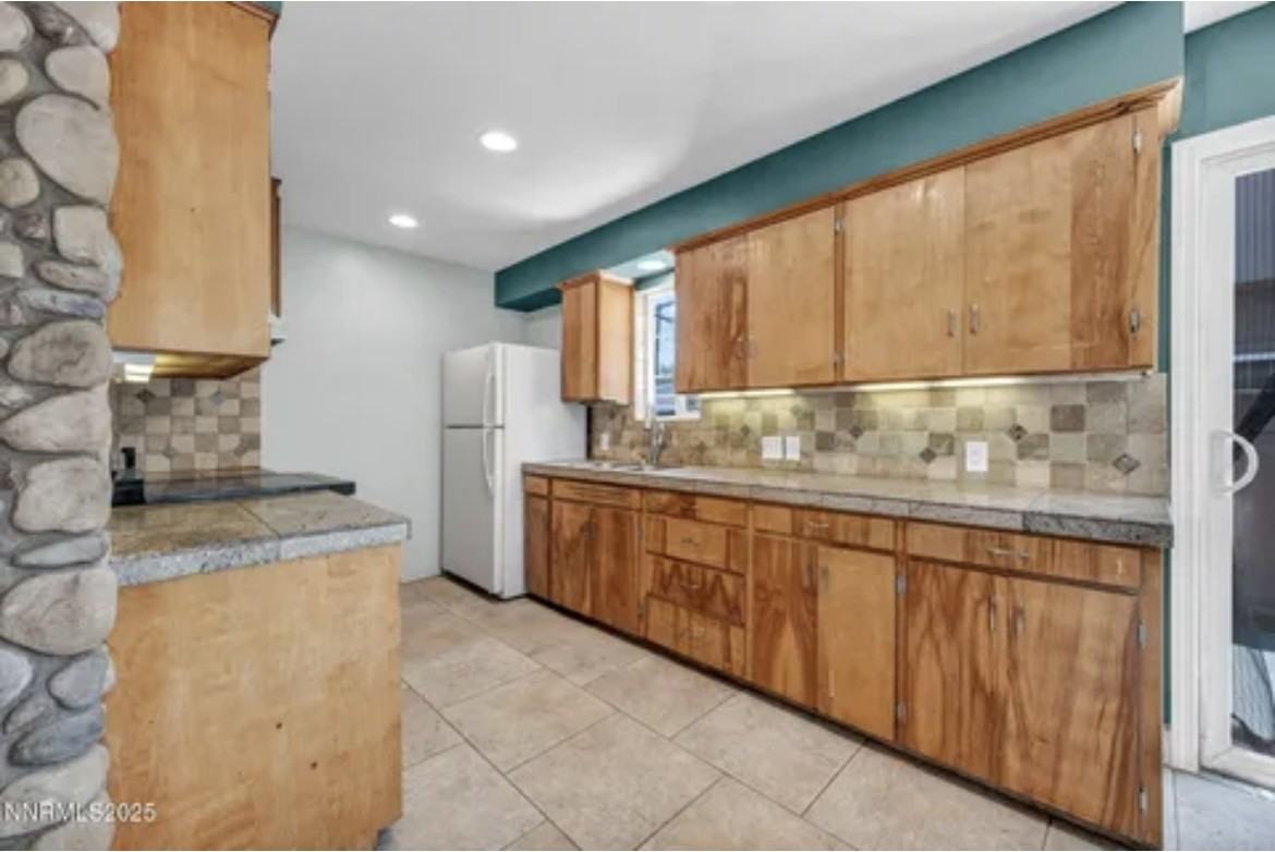 1320 Yori Ave #1 - Photo 2 of 23