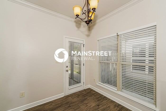 170 Sharpe St - Photo 6 of 18