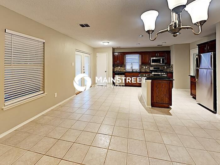 4809 Shell Ridge Dr - Photo 6 of 20