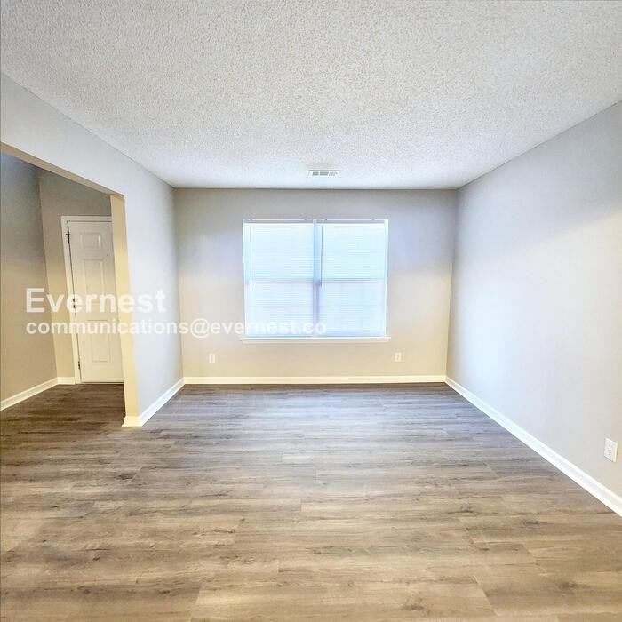 3507 Devon Chase Rd - Photo 4 of 26