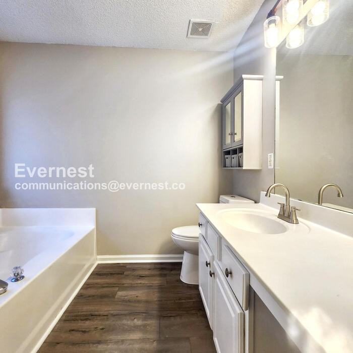 3507 Devon Chase Rd - Photo 7 of 26