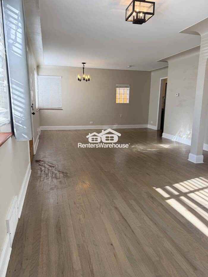 3315 E 31st Ave - Photo 6 of 31