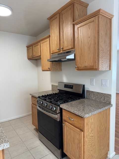 Ash Avenue 159 - Photo 7 of 12