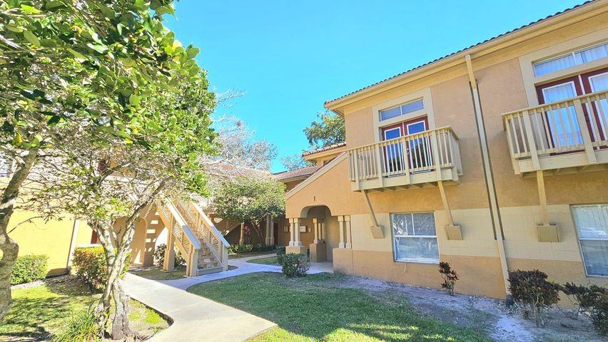 4823 Via Palm Lakes #1306 - Photo 2 of 8