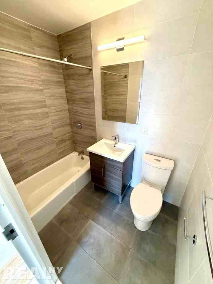 W 48th St #031E - Photo 6 of 11