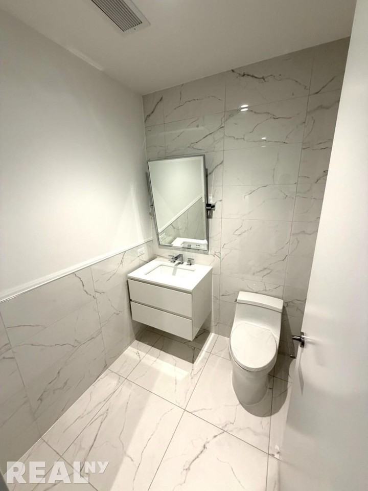 E 44th St #31N - Photo 5 of 6