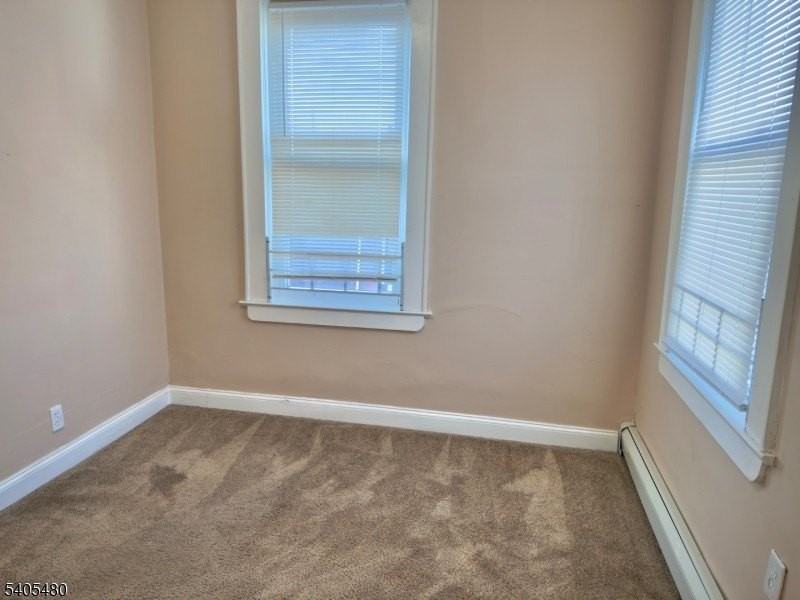 245 22nd St - Photo 7 of 17