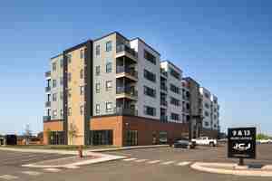 featured image of 9 Irving Avenue