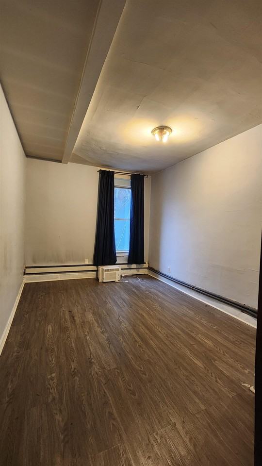 75A Clifton Pl #2 - Photo 7 of 12