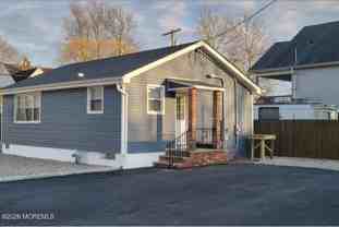 700 Anglesea Ave - Photo 1 of 1