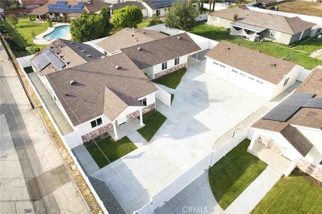 831 N Sunflower Ave - Photo 5 of 33