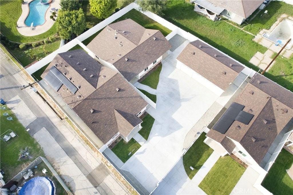 831 N Sunflower Ave - Photo 7 of 33