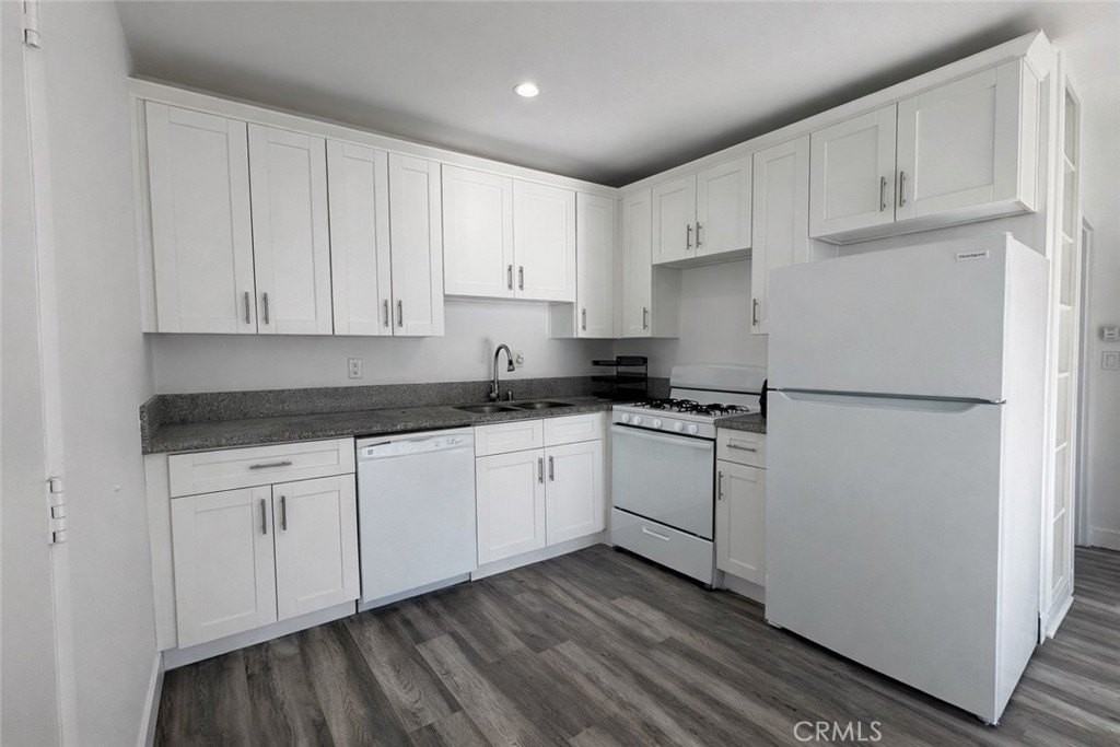 210 N Cordova St #J - Photo 4 of 12