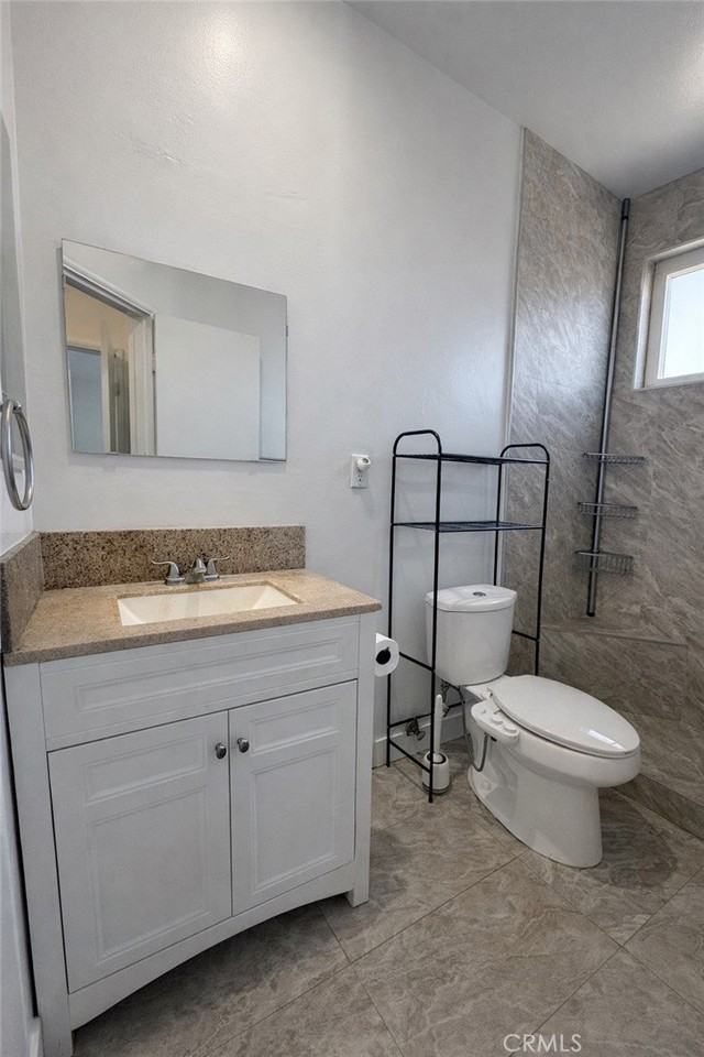 210 N Cordova St #J - Photo 7 of 12