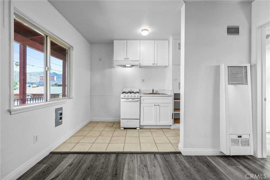 3626 E Colorado Blvd #19 - Photo 3 of 14