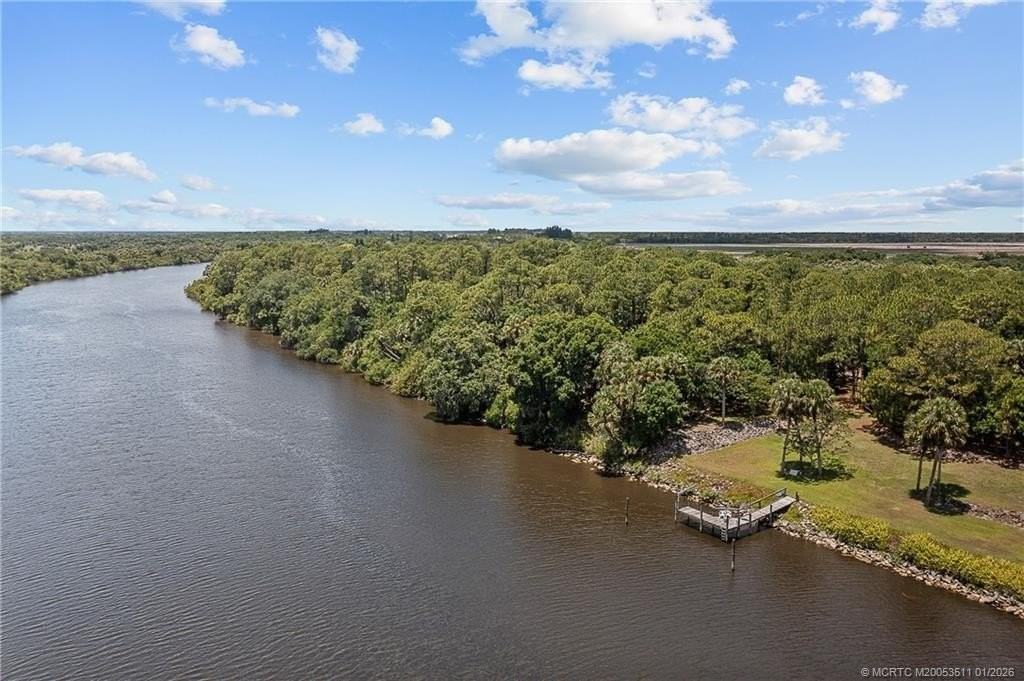 11511 Sw Citrus Blvd - Photo 2 of 17